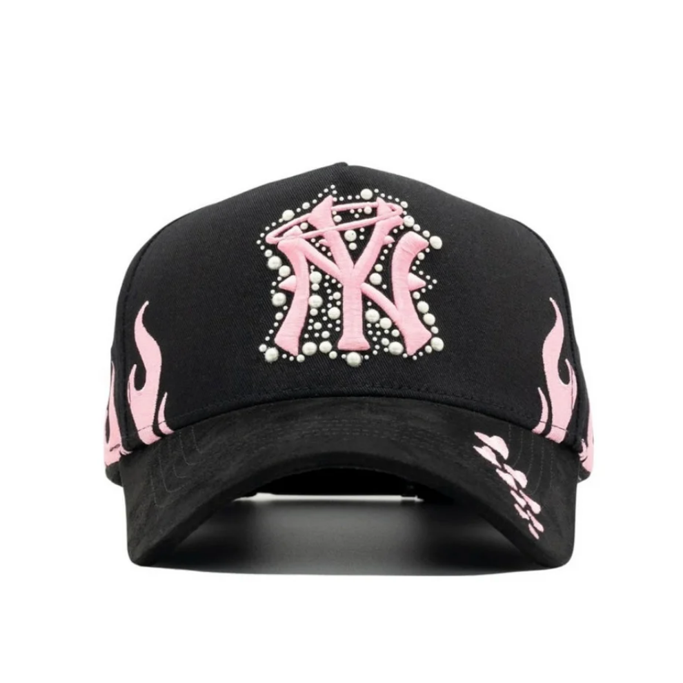 31 Hats "NY Pearls"