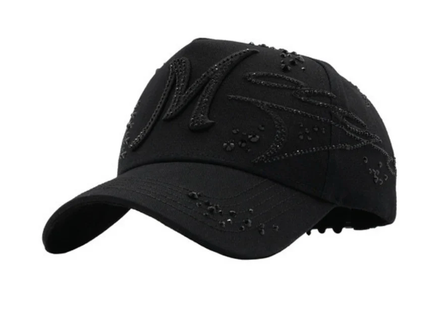 31 Hats Mago Total Black